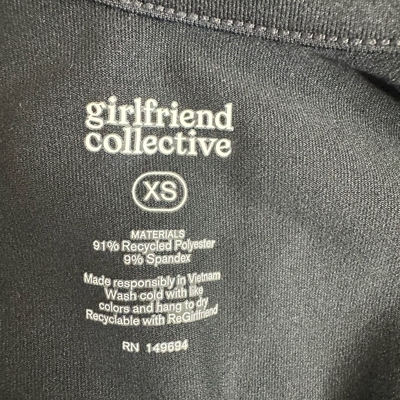 Girlfriend Collective scoop necked black jumper with pockets size XS NWT - Picture 6 of 7